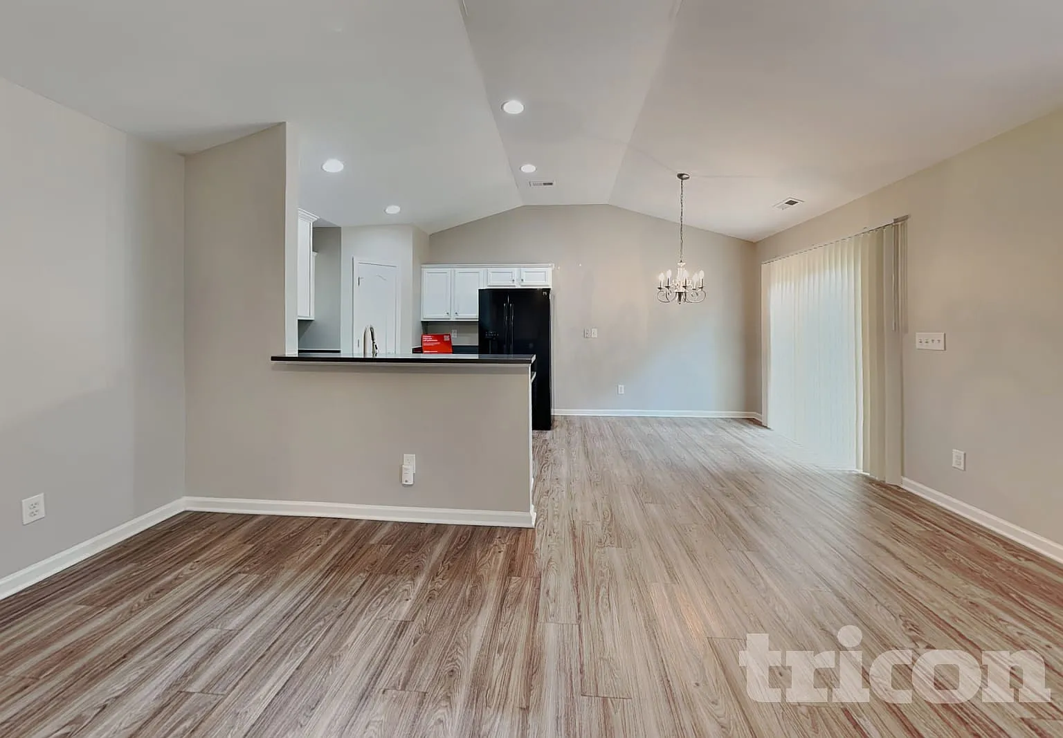 6235 Leslie Drive Charlotte NC — Photo 2