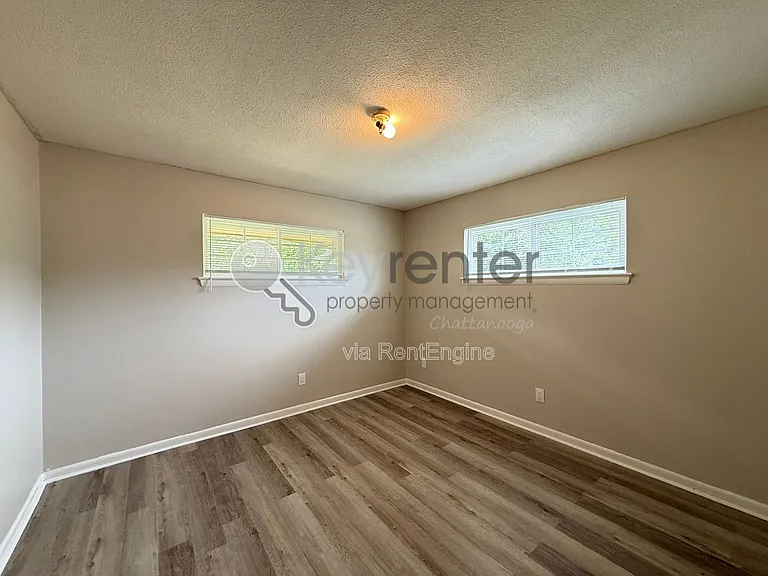 3973 Teakwood Dr — Photo 6