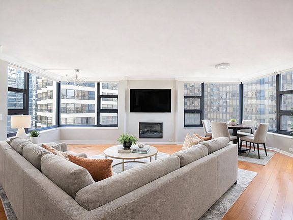 3rd image of 401 E Ontario St APT 3202