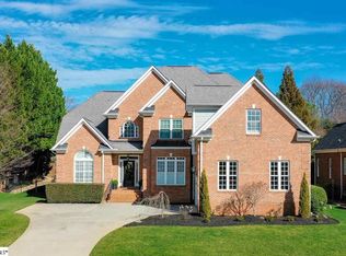 603 Mossy Ledge Ln, Simpsonville, SC 29681