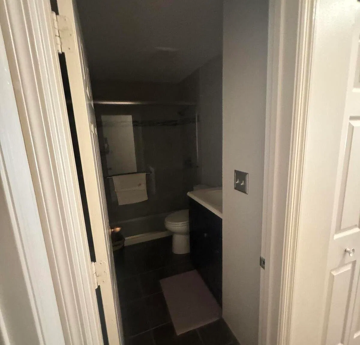 2 bed, 2.5 bath, 1816 sqft, $1,700 — Photo 4