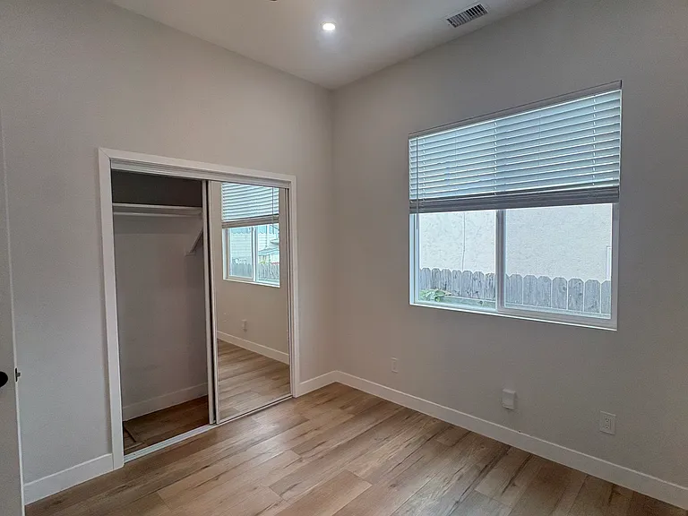 1226 Fern Ave #1 — Photo 21