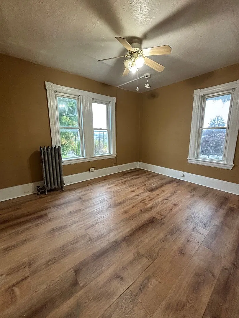 All Utilities Included! 1 bedroom efficiency in Pittsfield, MA — Photo 3