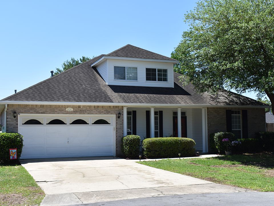 1st image of 4576 Castlewood Ln