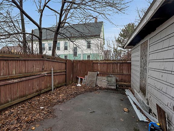 5th image of 408 E Utica St #N