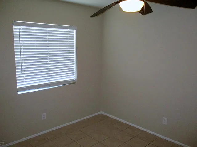 1551 E Christy Dr #6 — Photo 8
