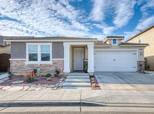 3866 Bellaire Ave, Clovis, CA 93619