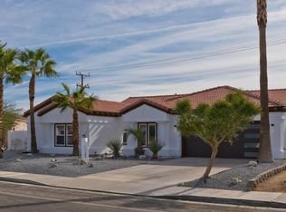 1125 E Via San Michael Rd, Palm Springs, CA 92262