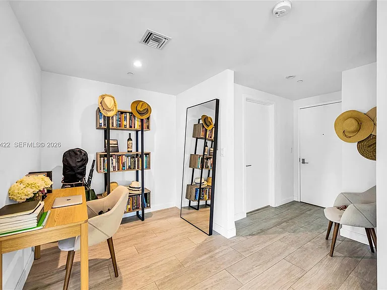 45 SW 9th St #2103 — Photo 15
