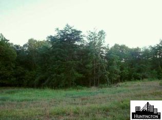 105 Stone St, Culloden, WV 25510