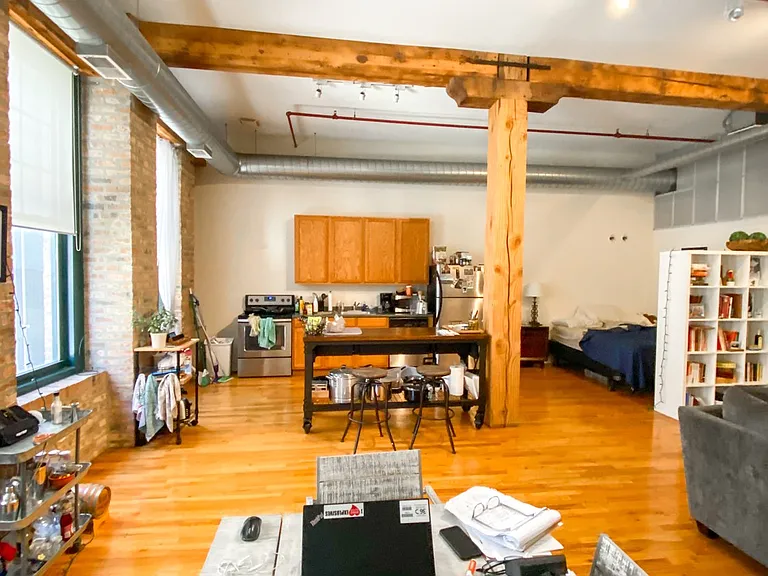 845 W. Fulton Market St. — Photo 11