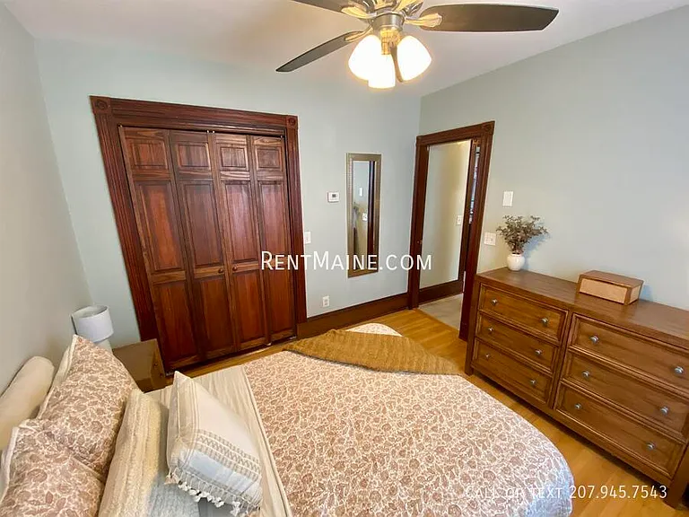 94 Otis St — Photo 8