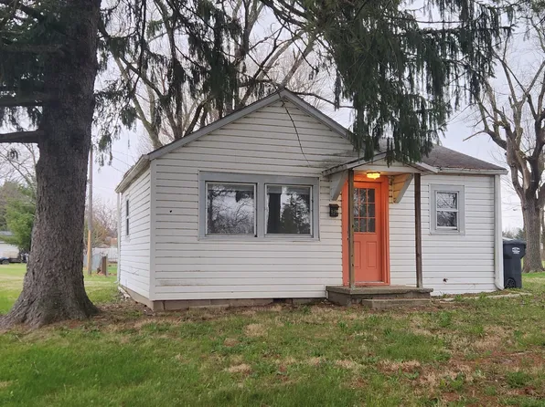 2422 White St, Anderson, IN 46012