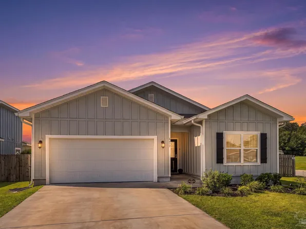 6677 Paso Fino Dr, Pensacola, FL 32526