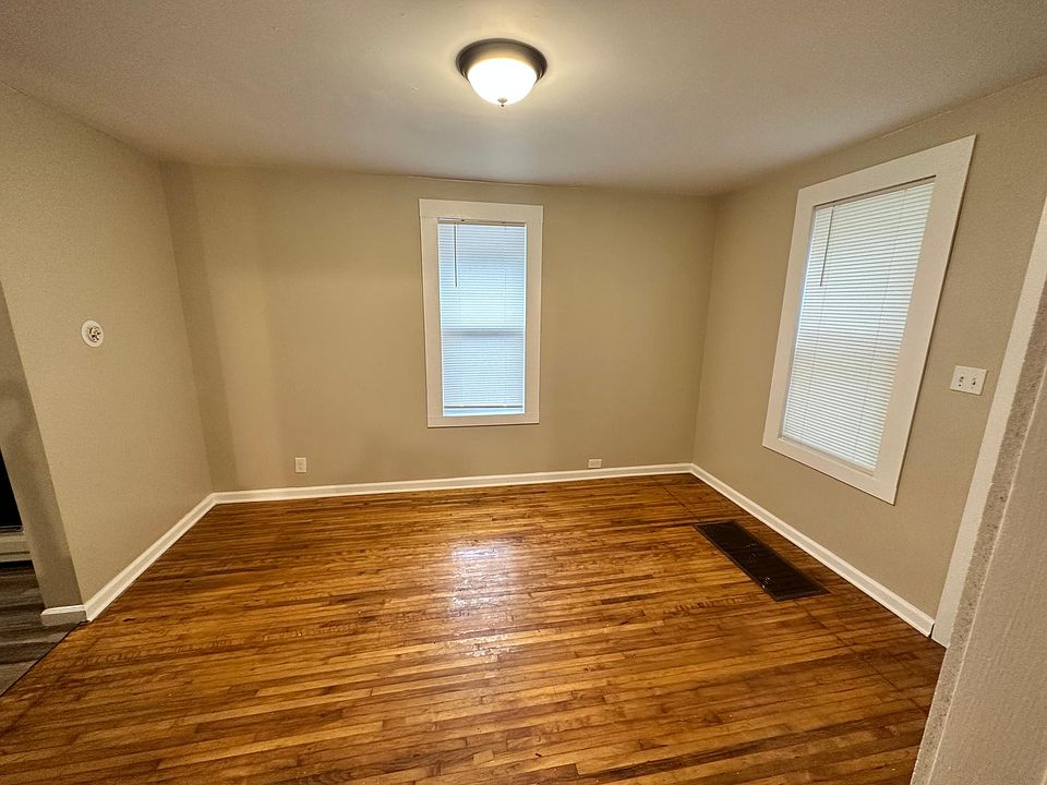 1st image of 1262 Bush Ave