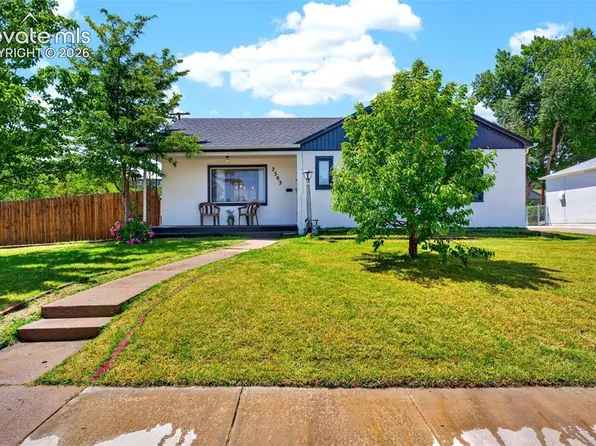 2303 De Soto Rd, Pueblo, CO 81003