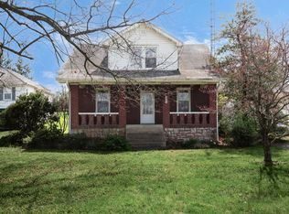 392-394 Lexington Rd, Versailles, KY 40383