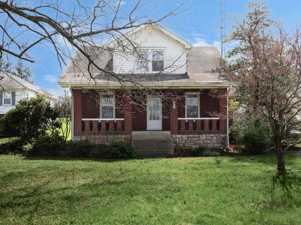 392-394 Lexington Rd, Versailles, KY 40383