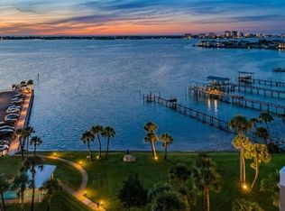 100 Bluff View Dr APT 207C, Belleair Bluffs, FL 33770