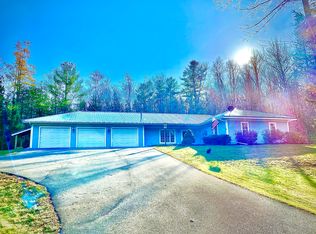 302 E Newport Rd, Stetson, ME 04488