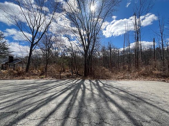 2nd image of 221 Old Center Grove Rd