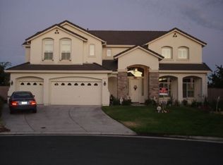 8452 Almanera Ln, Sacramento, CA 95828