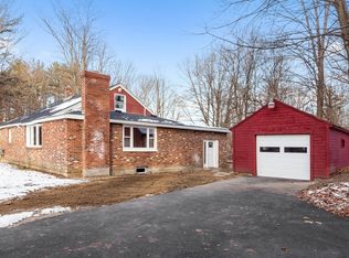 444 Chase Rd, Lunenburg, MA 01462