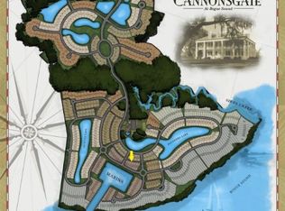 776 Cannonsgate Dr, Newport, NC 28570