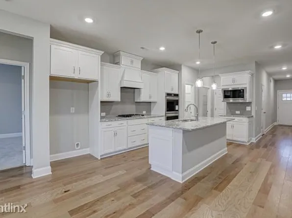 2049 Creekland View Blvd, Nashville, TN 37207