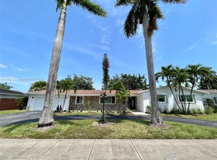 8521 SW 84th Ter, Miami, FL 33143