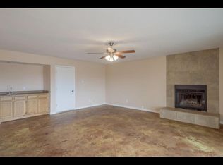 10417 La Paz Dr NW, Albuquerque, NM 87114