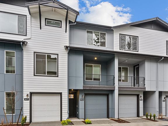 3rd image of 626 164th St SW #H2