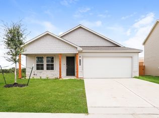 5588 Fox Bluff Dr, Bryan, TX 77807
