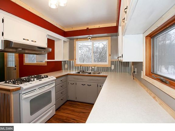 4th image of 12850 Blanca Ave