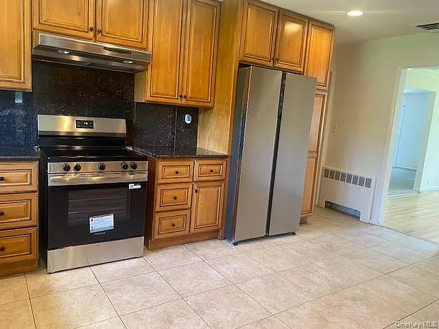 27 Martin Ct — Photo 12