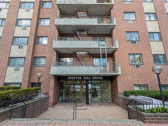 2nd image of 395 Westchester Ave APT 3I