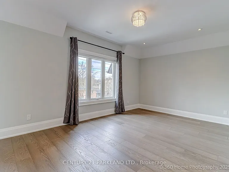 311 Churchill Ave — Photo 29