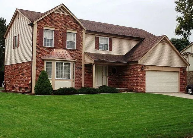 720 Shelley Dr — Photo 4