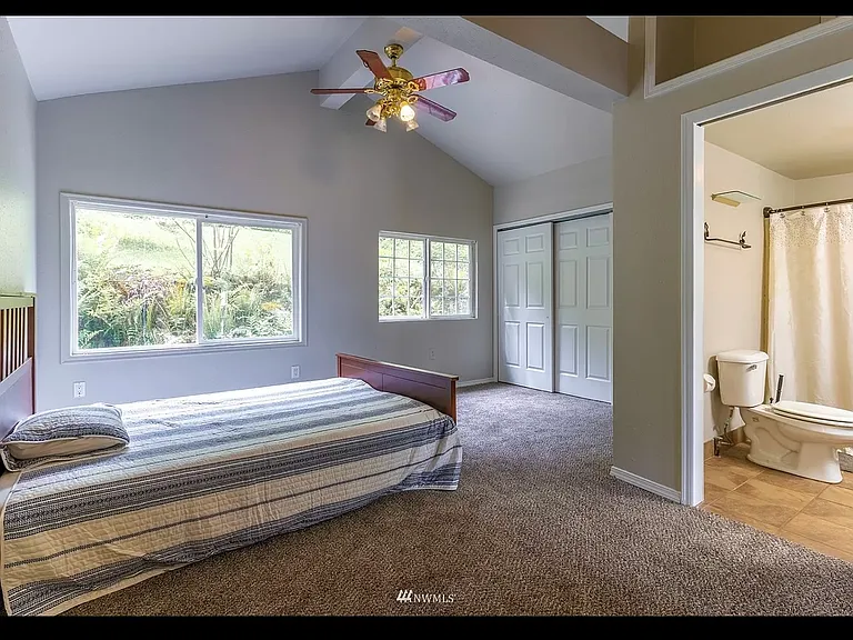 27402 SE Green River Gorge Rd — Photo 13