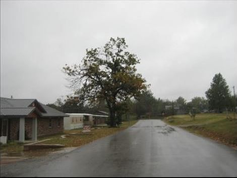 3rd image of 713 Flynn Ave