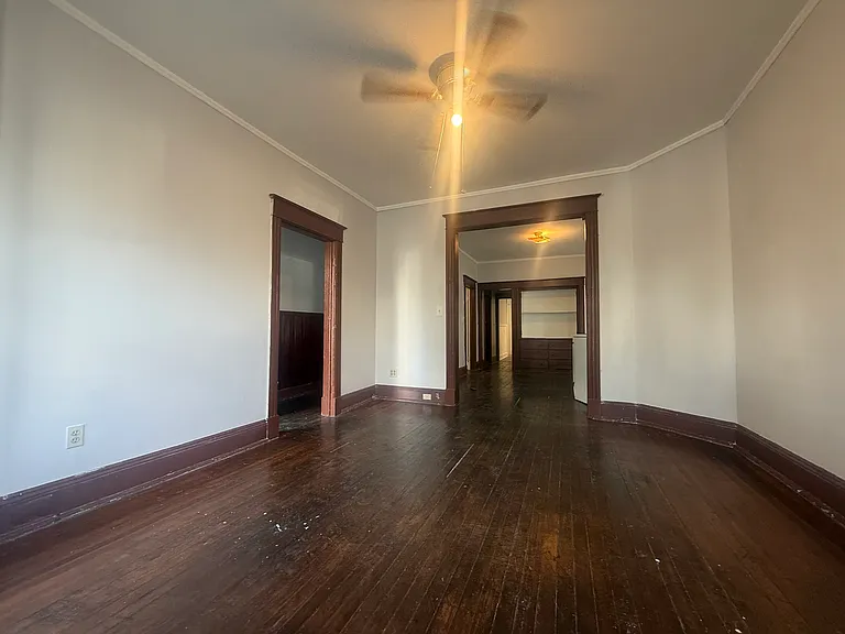692 State St #1 — Photo 4