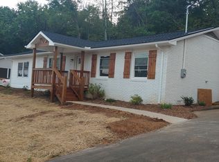 822 Foothills Rd, Kingsport, TN 37663