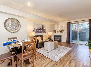 3318 30th Ave SW UNIT B410, Seattle, WA 98126