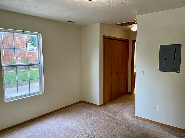 708 Arcadia Dr #3 — Photo 9