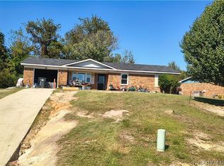 902 Emory Ct, Fayetteville, NC 28311