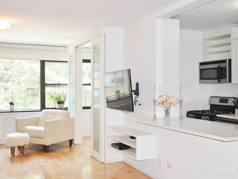 1st image of 347 E 53rd St APT 2A