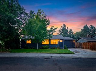 3146 SW Pumice Pl, Redmond, OR 97756