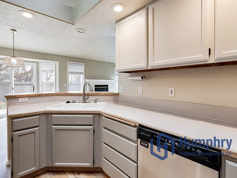 11835 W Silver City Ct — Photo 16