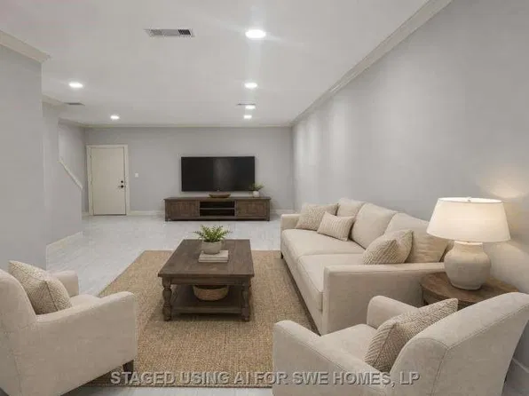 5802 Twisted Pine Ct Unit E, Houston, TX 77039