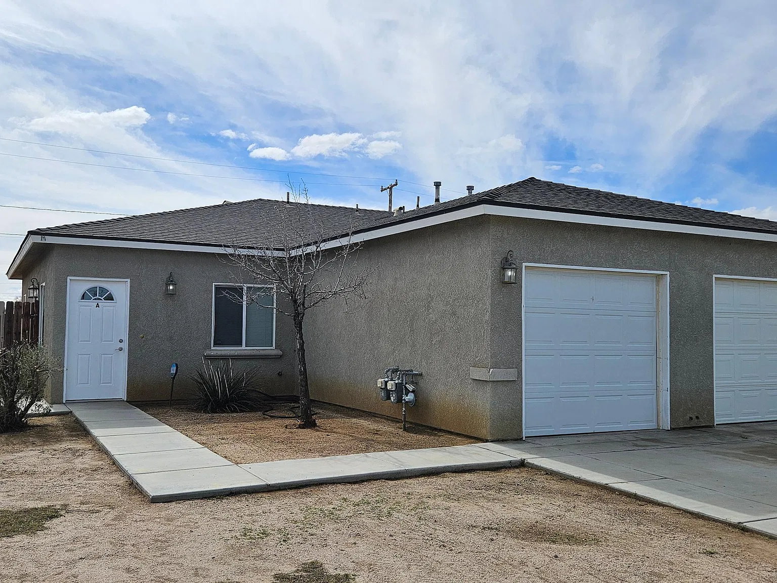 2 bed, 872 sqft, $1,575 — Photo 2